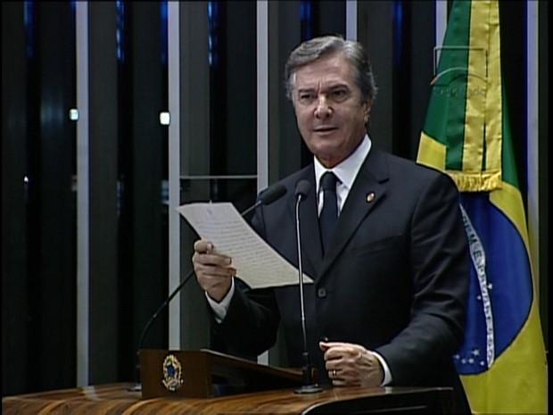 As investigações da Operação Lava Jato apontam que o senador Fernando Collor de Mello (P TB-AL ) recebeu, entre 2010 e 2014, R$ 26 milhões como pagamento de propina por contratos firmados pela BR