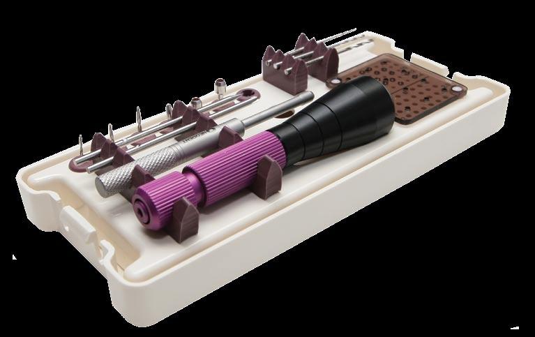 Kits Kits / Kits *Foto ilustrativa. Estojo em polímero autoclavável. Instrumentais para a técnica de Enxerto Ósseo.