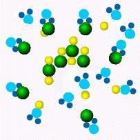 Em solução, cristais de sal se separam e deixam de existir como átomos.