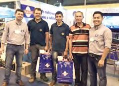 Nelson Yamasaki Júnior, Manoel Fernandes e Alberto Yamasaki, na MidWest Poultry Convention Entre janeiro e dezembro de 2017, a Yamasa tem um encontro