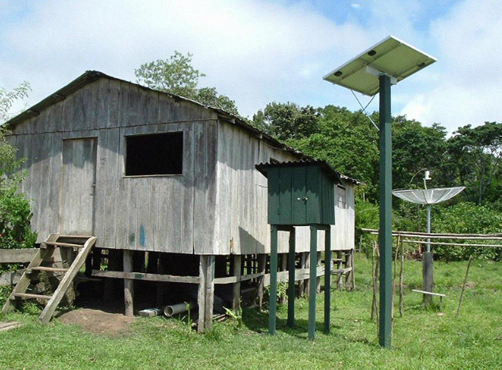 SISTEMAS ISOLADOS - POTENCIAL Cerca de 2 milhões de brasileiros não possuem acesso a eletricidade, sendo parte deles presente em regiões de difícil acesso. Sistemas isolados não são heterogêneos.
