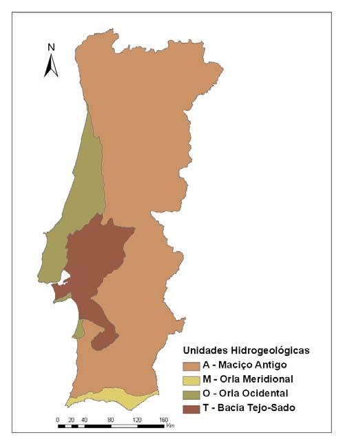 3. GEOLOGIA E HIDROGEOLOGIA DA ÁREA EM ESTUDO Figura 3.5 Unidades Hidrogeológicas de Portugal Continental (adaptado de SNRIH, 2008) Sendo assim, procede-se à descrição da bacia correspondente. 3.4.