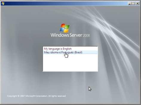 Para instalar o Windows Server 2008 siga os seguintes passos: 1. Insira o disco de instalação do Windows Server 2008 no seu drive de DVD; 2.