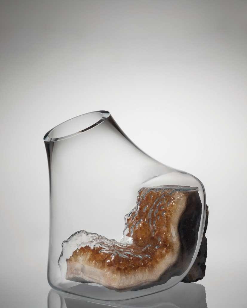 Vaso CITRINO, 2017 Vidro soprado, cristal citrino Vaso CALCITA, 2017