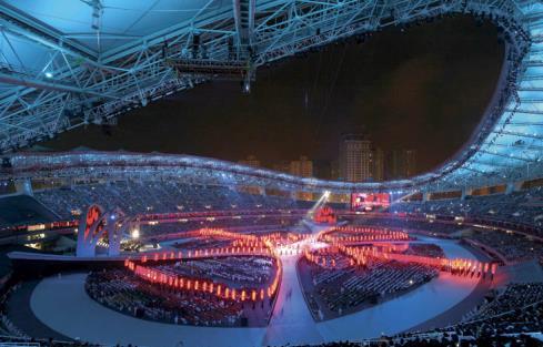 MUDANDO O MUNDO COM ESPORTE O MAIOR EVENTO ESPORTIVO E HUMANITÁRIO DO MUNDO Os Jogos Mundiais da Special Olympics A cada 2 anos, milhares de atletas de todo o mundo