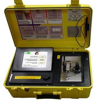 Equipamento identificador químico portátil HazMatID 360 Distribuido pela Smiths Heimann GmbH; Versões Hazmat ID e Hazmat Ranger; Análise de