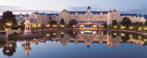 Disney s Hotel Newport Bay Club desde 321 7 Hotéis Disney Fique no centro da magia, escolha entre os