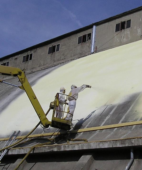 Espuma em Spray Spray de sistema com HFC 365/227 pode ser aplicado diretamente em tetos e paredes Necessidade de pouca preparação das superfícies Os sistemas com HFC 365/227 são de operação fácil e