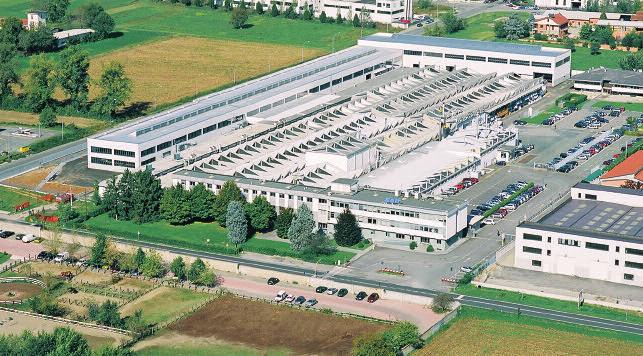 Fundada em 1953, SAIT ABRASIVI S.p.A. hoje é uma das mais importantes realidades no panorama europeu e mundial das sociedades produtoras de abrasivos rígidos e flexíveis para uso no campo industrial.