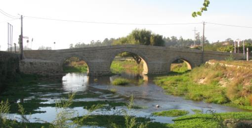 VILA DO CONDE CLIENTE PONTE SOBRE O RIO