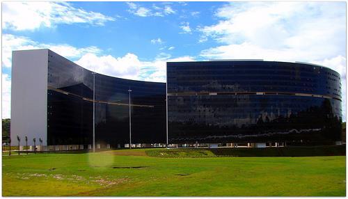 PROJETO 15 Edifícios Minas e Gerais LOCAL Belo Horizonte (Cidade Administrativa) DATA 2003 Universidade Federal de Juiz