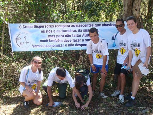 setembro, dia em que se comemora o aniversario da cidade de Brazópolis, desfiles cívicos marcaram a