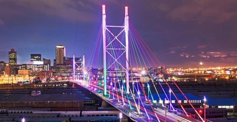 DESTAQUES DO ROTEIRO: JOHANNESBURG ÁFRICA DO SUL ESSENCIAL Capital financeira e comercial da África da Sul, Johannesburg é a maior cidade do país.