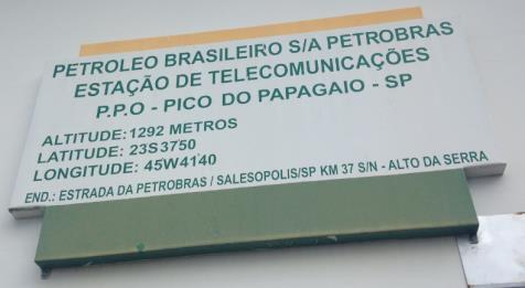 da Petrobras Torre de concreto (80m de altura x 4,5m de