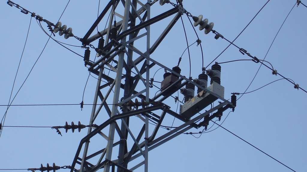 Estratégias do Curso de Licenciatura em Engenharia Electrotécnica S E de Energia (4/4) Capacidade de construção da sua própria carreira; Cultura geral adequada que permita compreender o impacto das