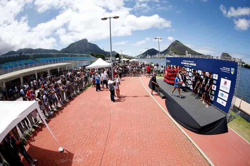 Entrega das medalhas individuais