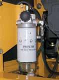 Fácil acesso ao filtro de óleo do motor e à válvula de drenagem de combustível O filtro de óleo do motor e a válvula de drenagem de combustível