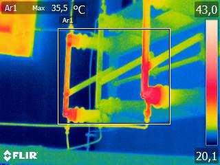 Equipamento: CATE08 CUBICULO 02 DISJUNTOR Localização: CAPTAÇÃO IPANEMINHA TAG: CPIPCATE08 Emissiv: 0,85 T. Amb: 30 ºC Carga: 100 % V.