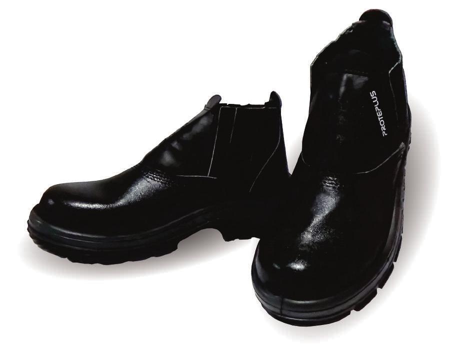 Linha Couro calçados Cabedais em: couro cromo; couro grupon; couro vaqueta. Forração gáspea em TNT (tecido não tecido) com alta absorção e dessorção de suor.