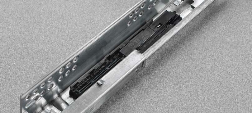 0 600 605 Sistema di aggancio al cassetto L elasticità dell elemento permette l aggancio della clip perno chiudendo il cassetto.