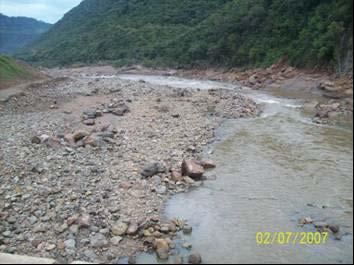 Nas duas últimas campanhas do mês de setembro, foram resgatados vivos e devolvidos ao rio 182 lambaris, 04 jundiás