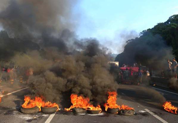De acordo a Polícia Rodoviária Estadual, cerca de 4,4 mil manifestantes participaram do ato na Via Anchieta. Além de São Paulo, também ocorreram protestos em São José dos Campos, Paulínia e Campinas.