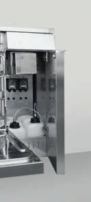 Sistema de ar forçado filtrado, que garante uma secagem perfeita de todos os instrumentos e tubos após sua desinfecção. Sistema de injeção de lavagem e ar de secagem em 2 níveis.