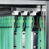 Gabinete de secagem Os gabinetes de secagem Steelco estão disponíveis em diversas configurações, desde a versão com prateleiras dedicadas ao armazenamento e secagem dos instrumentos cirúrgicos até a