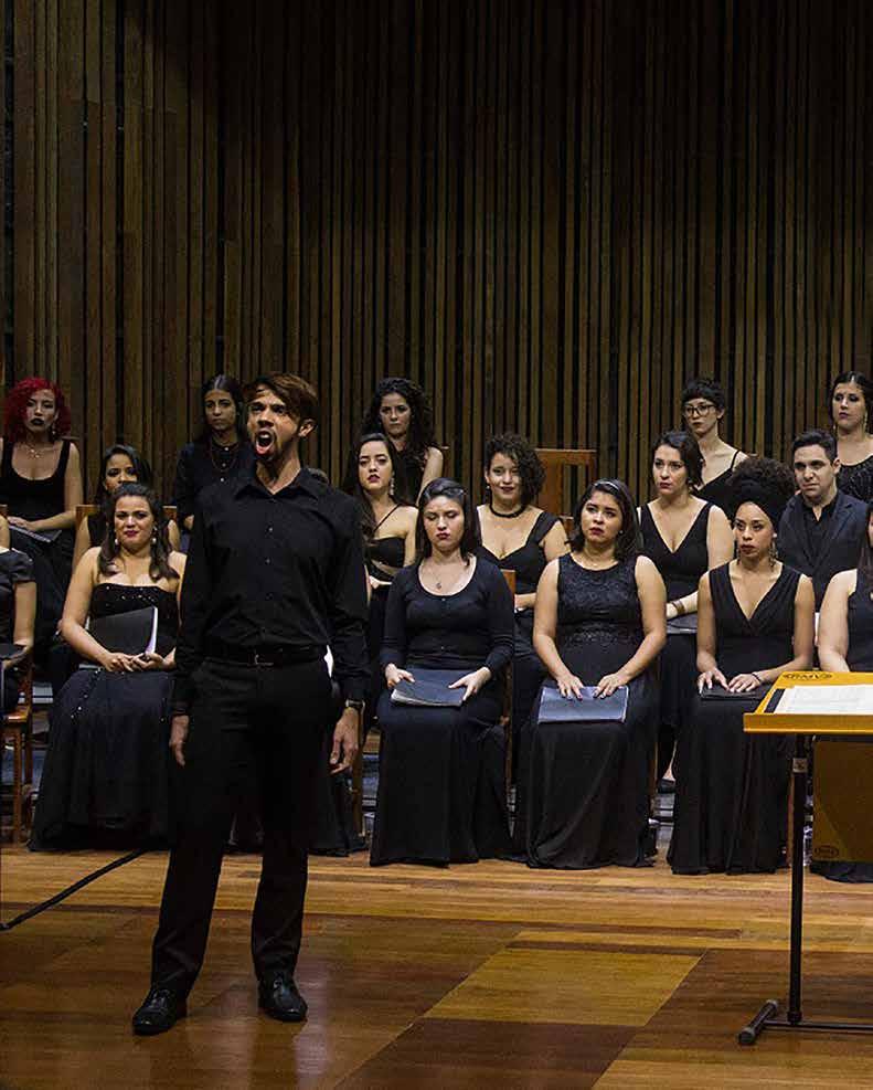 ACADEMIA CANTO EM TRANCOSO Mais uma atividade pioneira do Mozarteum Brasileiro, o Canto em Trancoso é uma academia de música única no Brasil, que acontece anualmente desde 2015, no mês de julho, em