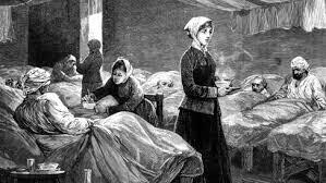 HISTÓRICO DA ENFERMAGEM EM TERAPIA INTENSIVA A enfermagem, enquanto profissão, teve início na Inglaterra, no século XIX, com o trabalho de Florence Nightingale, recrutando e treinando um grupo de