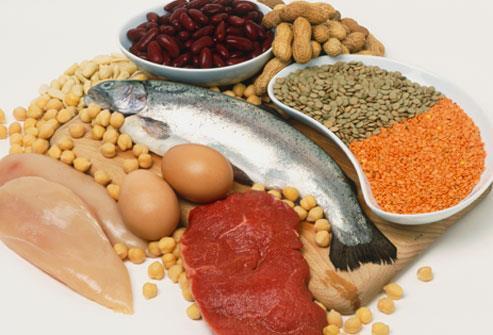 Proteínas Aminoácidos Existem 20 aminoácidos que constituem as proteínas dos seres vivos.