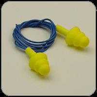 Protetores auriculares do tipo plug: reduzem os ruídos a níveis suportáveis. Deverão ser usados nas operações de jateamento, em função do barulho produzido pelo ar no bico de jato.