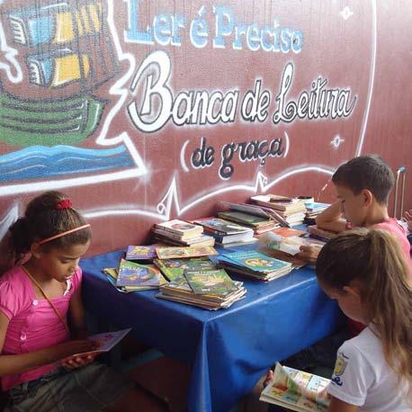 3º lugar Biblioteca Mestra Augusta, de Turmalina, Minas Gerais, com o projeto De mão em mão, de voz em voz, livros à