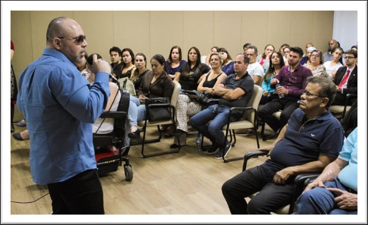 Nas apresentações os participantes recebem vários estímulos que servem de reflexão e motivação.