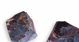 Essas pedras receberam o nome de ímãs, e as propredades que se manfestam es pon ta nea men te na atureza foram denomnadas fenômenos magnétcos.