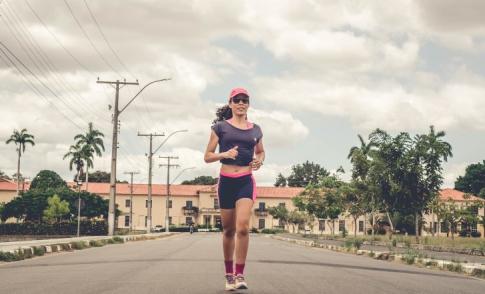 PREVENÇÃO As mulheres devem adquirir hábitos saudáveis na prevenção do câncer: