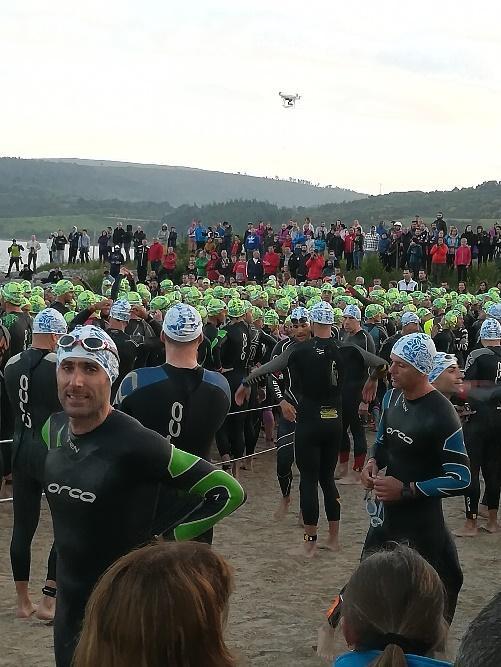 Aproveitei para fazer o reconhecimento do circuito de bicicleta e de nadar no lago onde se iria realizar o segmento de natação.