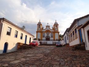 CAMPO, SÃO JOÃO DEL REY E TIRADENTES-MG Saída: 07:00Hrs Duração: 9Hrs Valor: R$750,00 por pessoa (Valores para mínimo 02 passageiros viajando juntos).