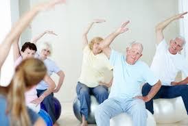 Hipóteses de Estudo Hipótese A - Existem diferenças significativas na qualidade de vida entre os idosos sujeitos a um programa de exercícios físicos e