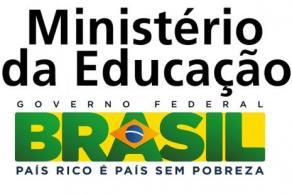 CÁTEDRA Especialização em Gestão Escolar O Programa Nacional Escola de Gestores da Educação Básica Pública faz parte das ações do Plano de Desenvolvimento da Educação (PDE) e