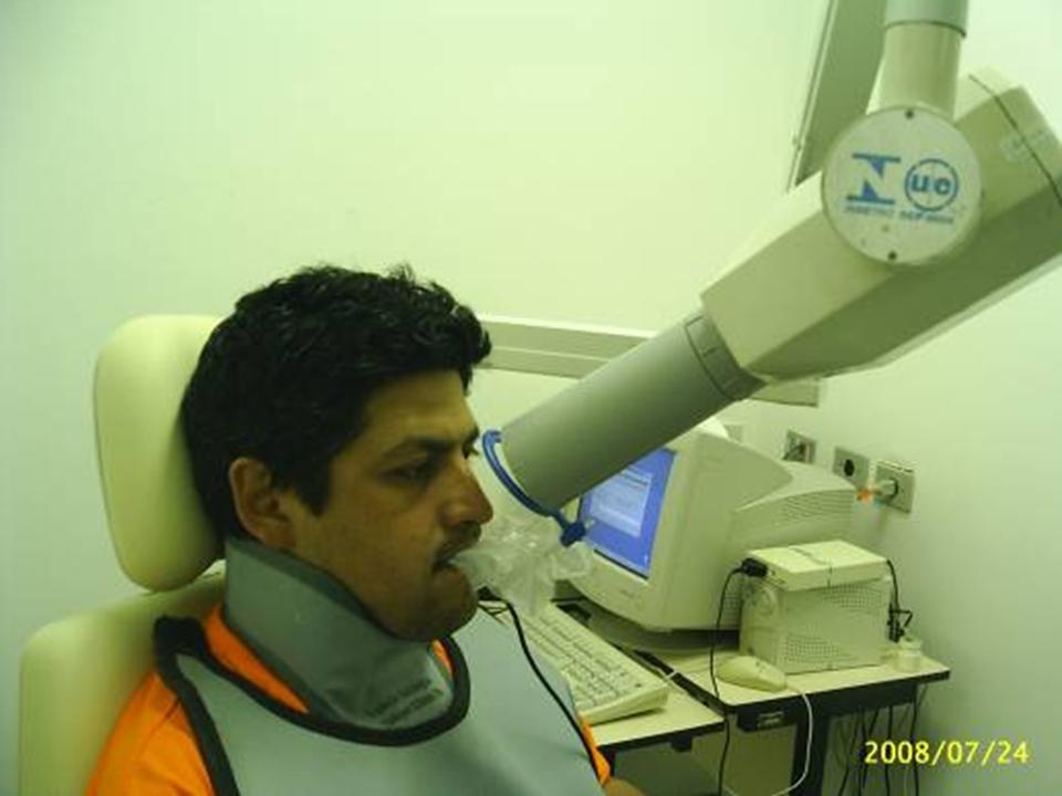 86 Figura 4.3 - Posicionamento do paciente para os procedimentos radiográficos convencionais e digitais 4.2.