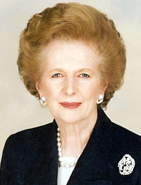 O Estado Neoliberal tem efetivamente sua estruturação ainda na década de 1970, com Margareth Thatcher, na Inglaterra, quando, a partir de suas políticas,