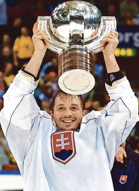 Spomienka na jeho životný gól dodnes zalieva blahom dušu každého slovenského fanúšika.