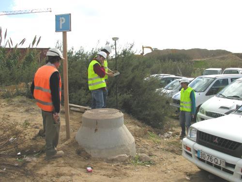 14; Cota da Boca (muro): 10,53m; Cota de Soleira: À cota; Espessura do Muro: 40cm aproximadamente; Geometria da Secção: Circular; Diâmetro: 0,70m; Área do Poço:?