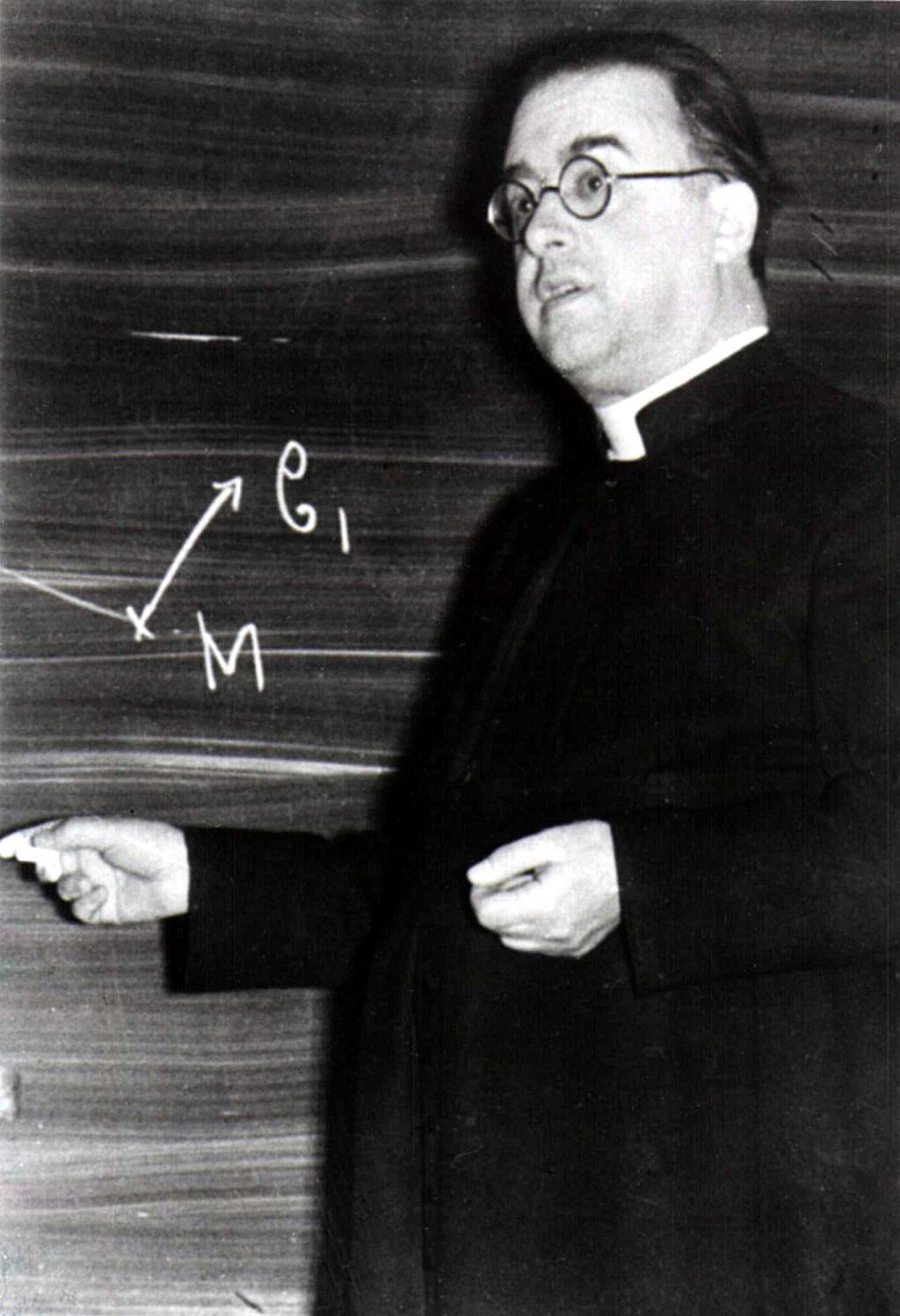 O problema do redshift das galáxias Pe Georges Lemaitre, SJ, (1894 1966) Aluno de Eddington (Cambridge) & Shapley (Harvard) 1927: Solução das eq.