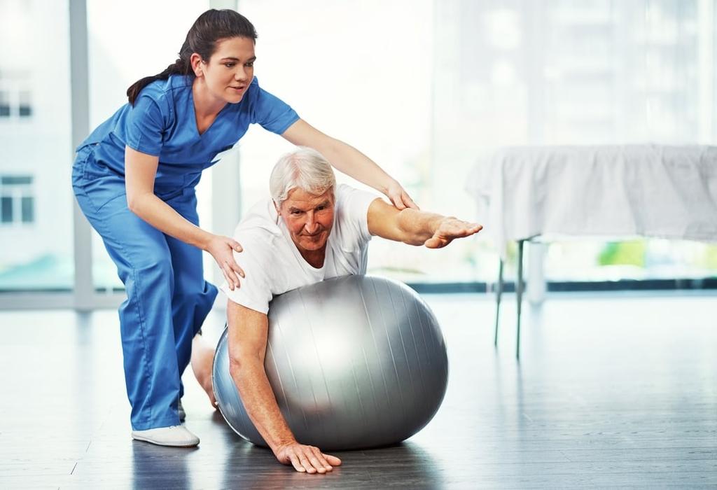 Fisioterapia nas práticas integrativas e complementares As PIC vêm promovendo saúde, prevenindo agravos e doenças.