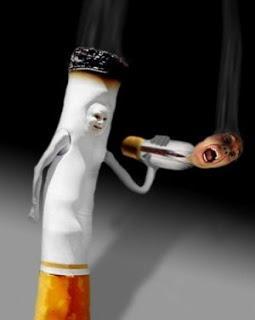 HISTÓRIA DO TABAGISTA É necessário conhecer a relação do Paciente com o Cigarro, desde o início do consumo até o nível