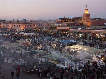 7ª Etapa Skoura - Ait Benhaddou Marrakech 260 Kms Saída do hotel com destino a Marrakech, com várias paragens destacando Ait Benhaddou.