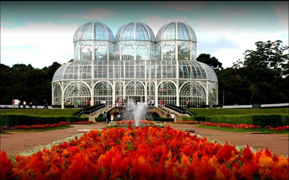 3.1 - Jardim Botânico: foi inaugurado em 5 de outubro de 1991, é uma área protegida, constituída por coleções de plantas vivas, cientificamente reconhecidas, organizadas e identificadas.