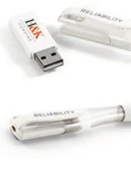 97527: capacidade 8GB 97543: capacidade 16GB 80 x 21 x 16 mm SR - 40 x 10 mm Pen drive com memória COB.